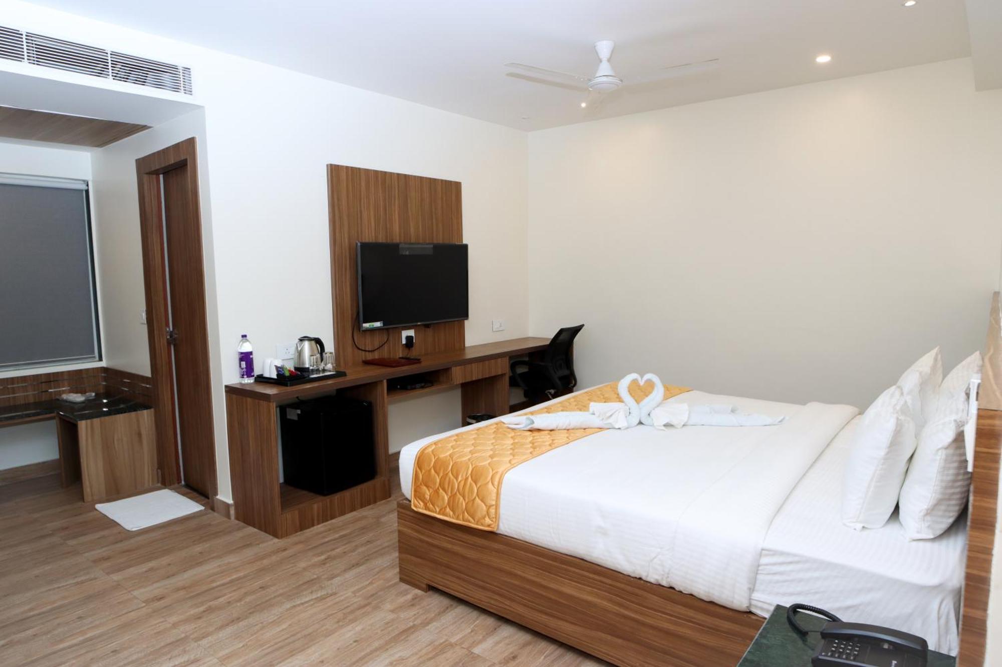 Hotel Sharda Residency Патна Экстерьер фото